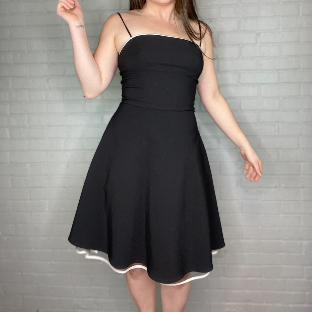 Vintage Y2K Party Dress with Tulle Hem by Steppin’ Out - Picture 5 of 13